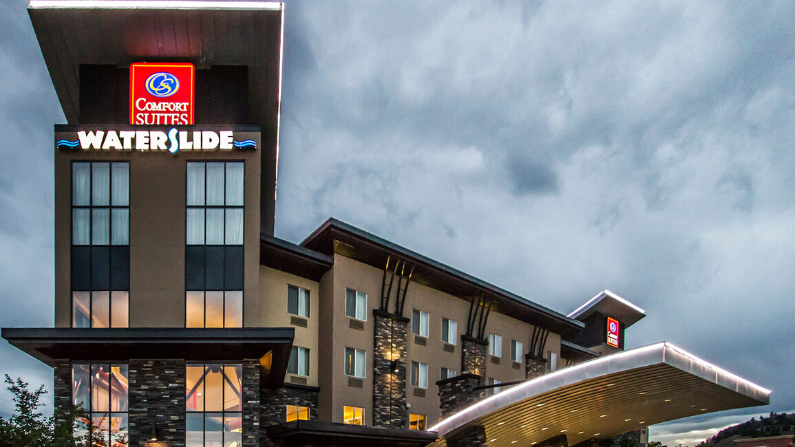 Kelowna Hotel Earns Silver Hospitality Award