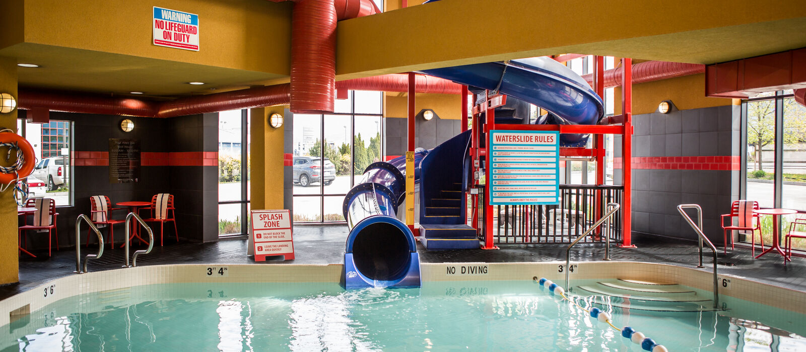 Comfort Suites Pool 