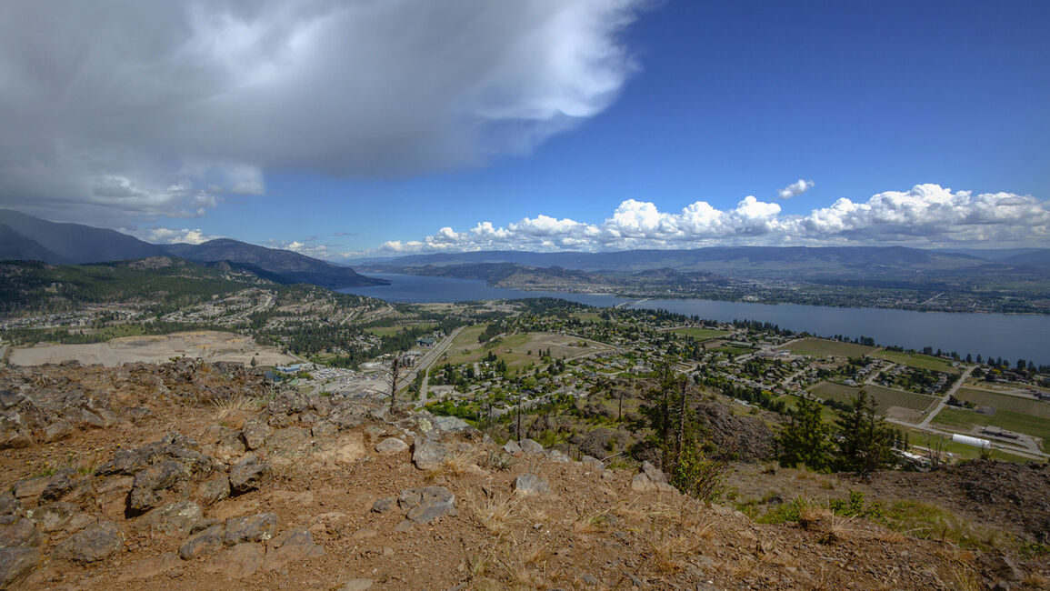 Okanagan Nature Adventure: Places to Hike Near Kelowna Accommodations